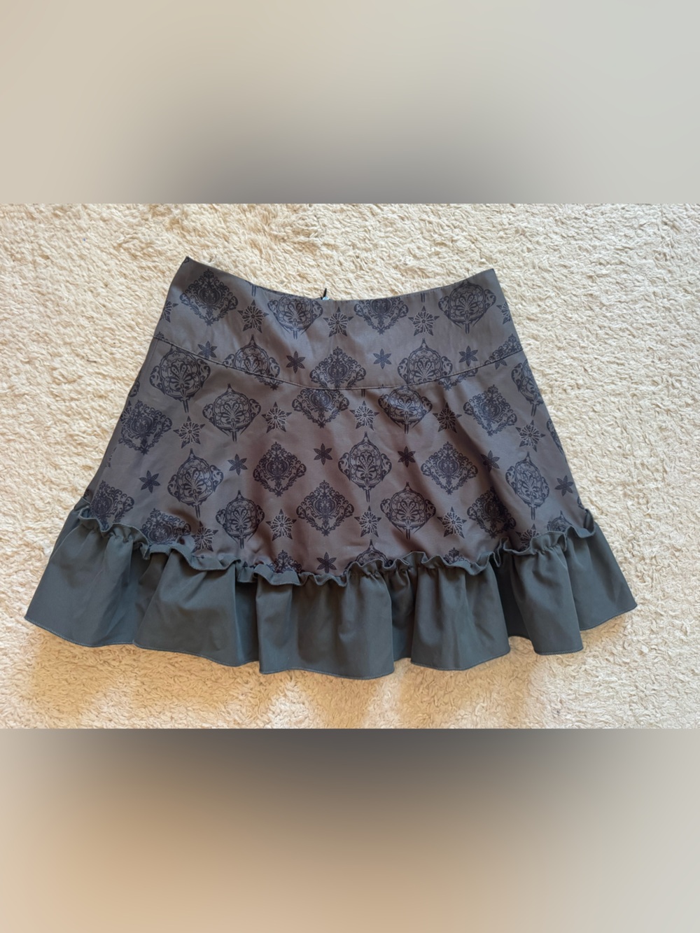 5/$20 patterned ruffle skirt